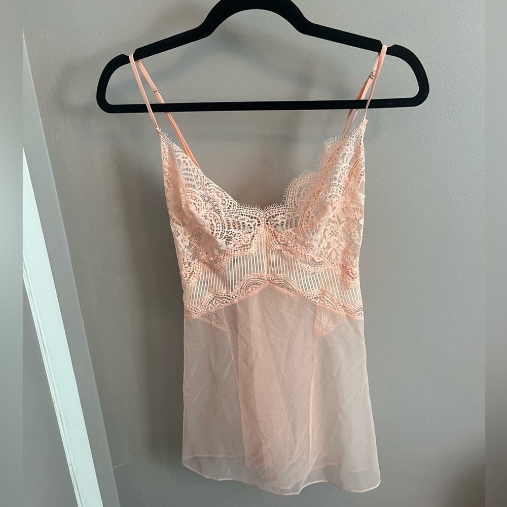 Victoria’s Secret Lacey baby doll lingerie ladies large peachy colour fairy